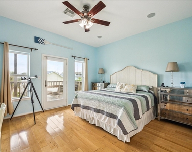 4015 Warchest Court - Photo Thumbnail 17