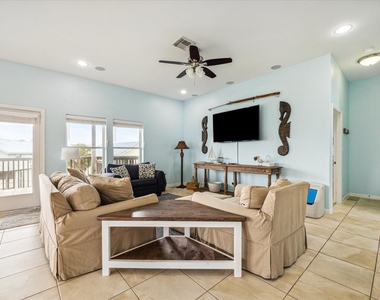 4015 Warchest Court - Photo Thumbnail 11