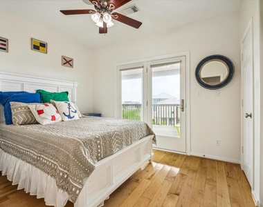 4015 Warchest Court - Photo Thumbnail 22