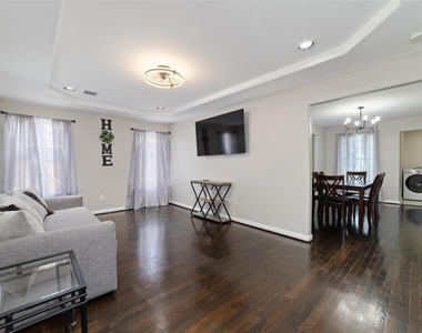 617 Frisco Street - Photo Thumbnail 4