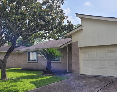 16818 Dutch Ridge Drive - Photo Thumbnail 2