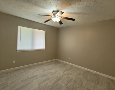 16818 Dutch Ridge Drive - Photo Thumbnail 27