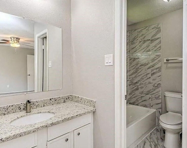 16818 Dutch Ridge Drive - Photo Thumbnail 19