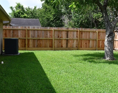 16818 Dutch Ridge Drive - Photo Thumbnail 30
