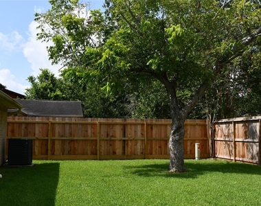 16818 Dutch Ridge Drive - Photo Thumbnail 32