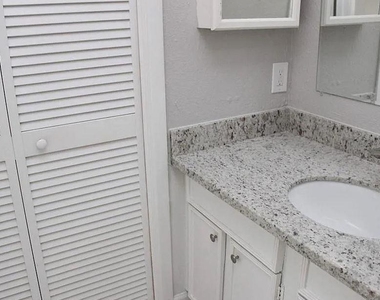 16818 Dutch Ridge Drive - Photo Thumbnail 18
