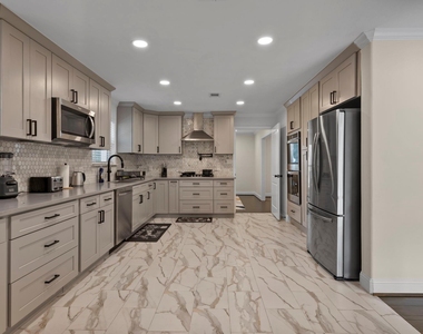 2402 Chimney Rock Road - Photo Thumbnail 6