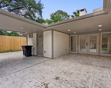 2402 Chimney Rock Road - Photo Thumbnail 30