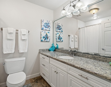 9520 Seawall Boulevard - Photo Thumbnail 12