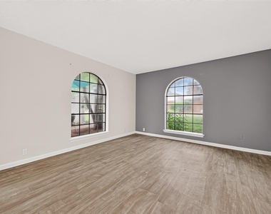 14030 Cashel Forest Drive - Photo Thumbnail 6