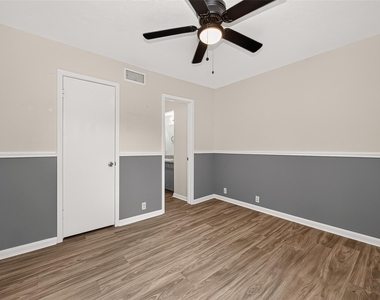 14030 Cashel Forest Drive - Photo Thumbnail 41