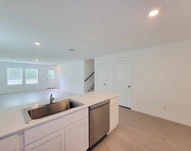 25588 Rose Creek Drive - Photo Thumbnail 11