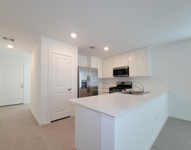 25588 Rose Creek Drive - Photo Thumbnail 10