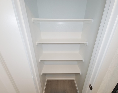 25588 Rose Creek Drive - Photo Thumbnail 36