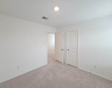 25588 Rose Creek Drive - Photo Thumbnail 22