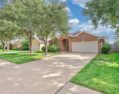 25219 Spring Iris Lane - Photo Thumbnail 2