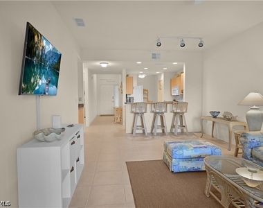 15979 Mandolin Bay Drive - Photo Thumbnail 8