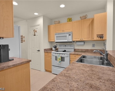 15979 Mandolin Bay Drive - Photo Thumbnail 13