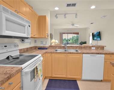 15979 Mandolin Bay Drive - Photo Thumbnail 14