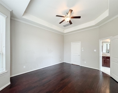 4714 Western Brook Drive - Photo Thumbnail 27