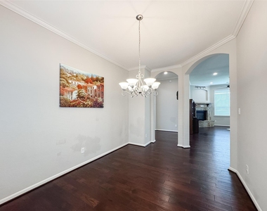 4714 Western Brook Drive - Photo Thumbnail 12