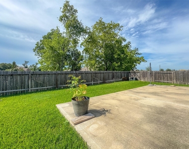 4714 Western Brook Drive - Photo Thumbnail 44