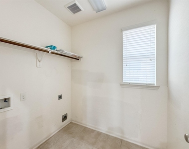4714 Western Brook Drive - Photo Thumbnail 39