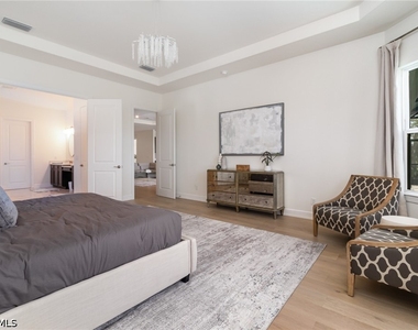 11110 Canal Grande Drive - Photo Thumbnail 12
