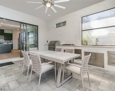 11110 Canal Grande Drive - Photo Thumbnail 20