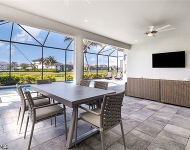 11110 Canal Grande Drive - Photo Thumbnail 21