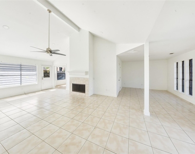 19519 Mallard Lake Lane - Photo Thumbnail 3