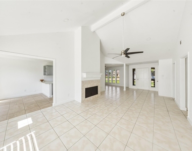19519 Mallard Lake Lane - Photo Thumbnail 4