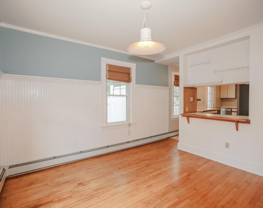 749 Maple - Photo Thumbnail 17
