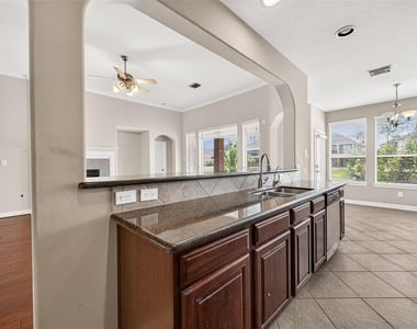 17927 Sugarloaf Bay Drive - Photo Thumbnail 14