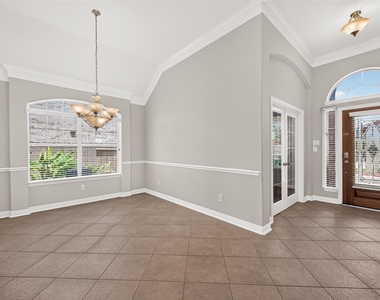 17927 Sugarloaf Bay Drive - Photo Thumbnail 6