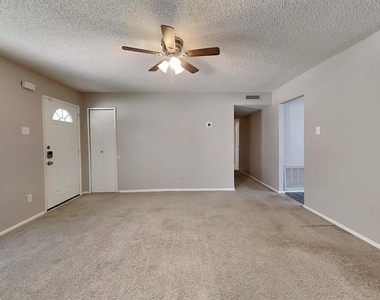 122 Cooper - Photo Thumbnail 2