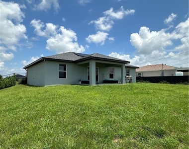 1912 Ne 2 Place - Photo Thumbnail 24