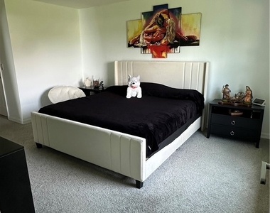 1912 Ne 2 Place - Photo Thumbnail 11