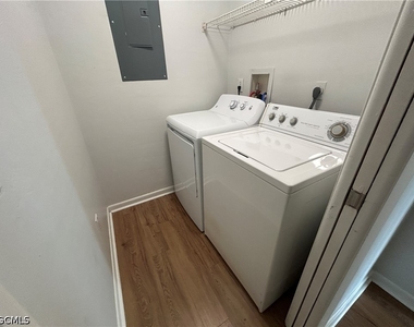 4712 Se 5th Place - Photo Thumbnail 12