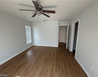 4712 Se 5th Place - Photo Thumbnail 8