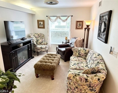 25762 Lake Amelia Way - Photo Thumbnail 9