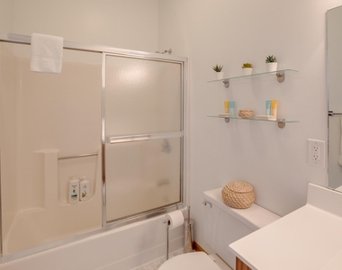 18 Ridge Drive C - Photo Thumbnail 21