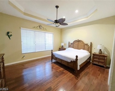 26455 Doverstone Street - Photo Thumbnail 12