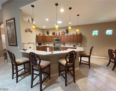 26455 Doverstone Street - Photo Thumbnail 7