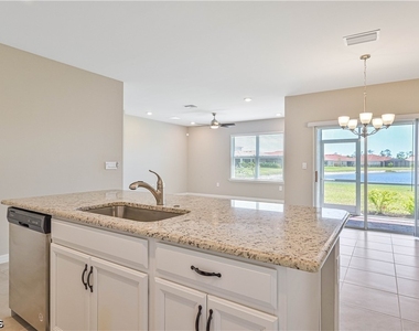 4226 Bloomfield Street - Photo Thumbnail 4