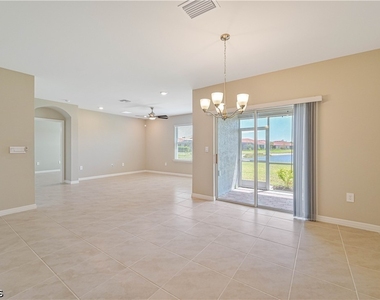 4226 Bloomfield Street - Photo Thumbnail 8