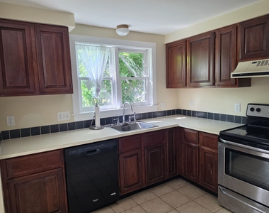 251 Knox Marsh - Photo Thumbnail 5