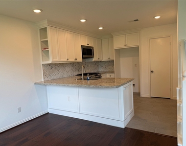 12431 Westwold Drive - Photo Thumbnail 9