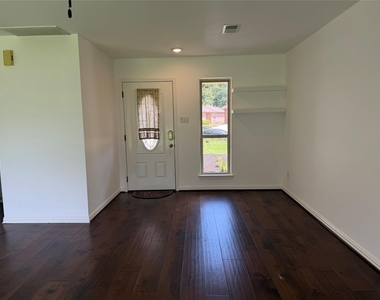 12431 Westwold Drive - Photo Thumbnail 4