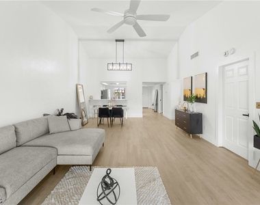 700 Misty Pines Circle - Photo Thumbnail 18
